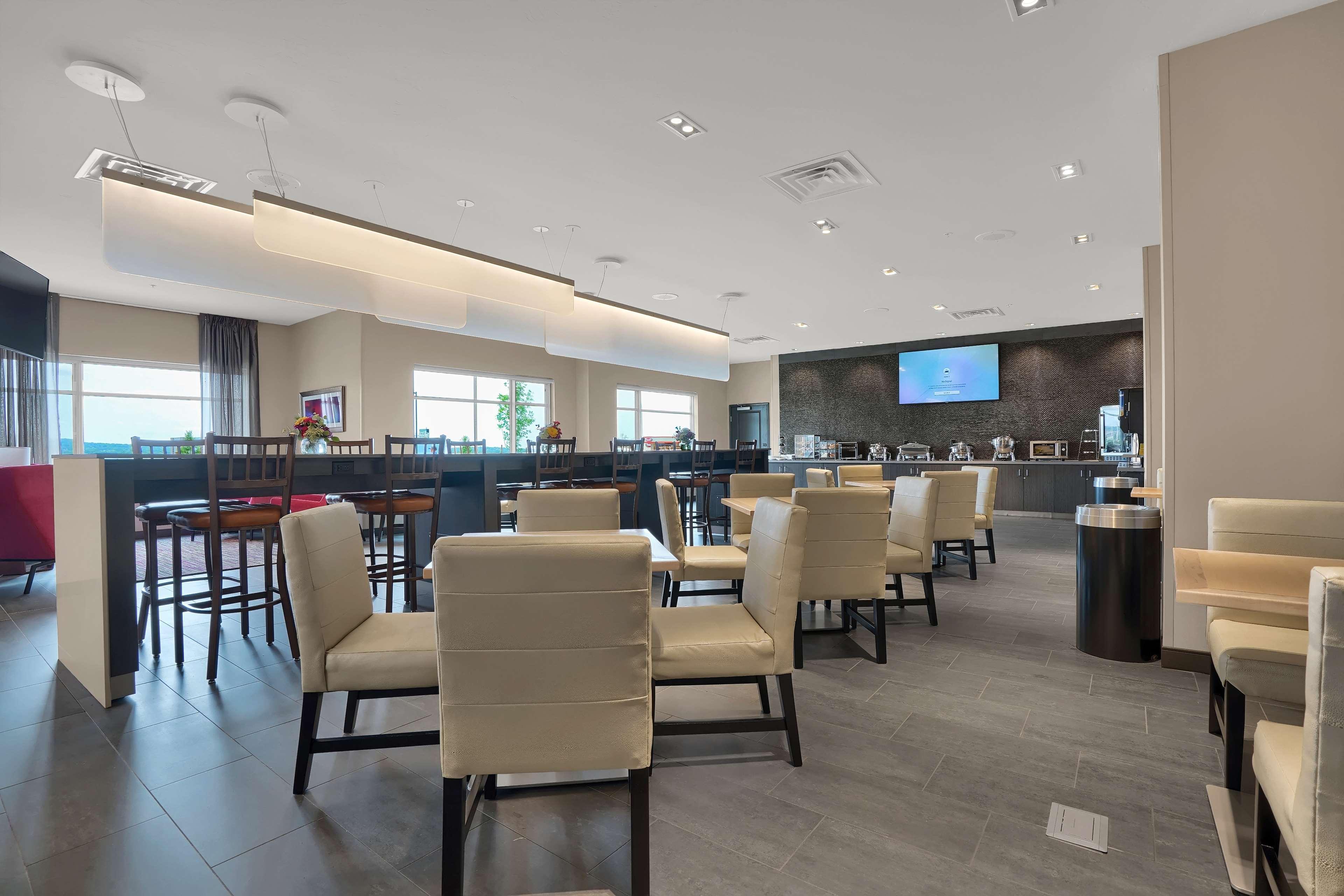 Best Western Plus Orange County Vidor Exteriér fotografie