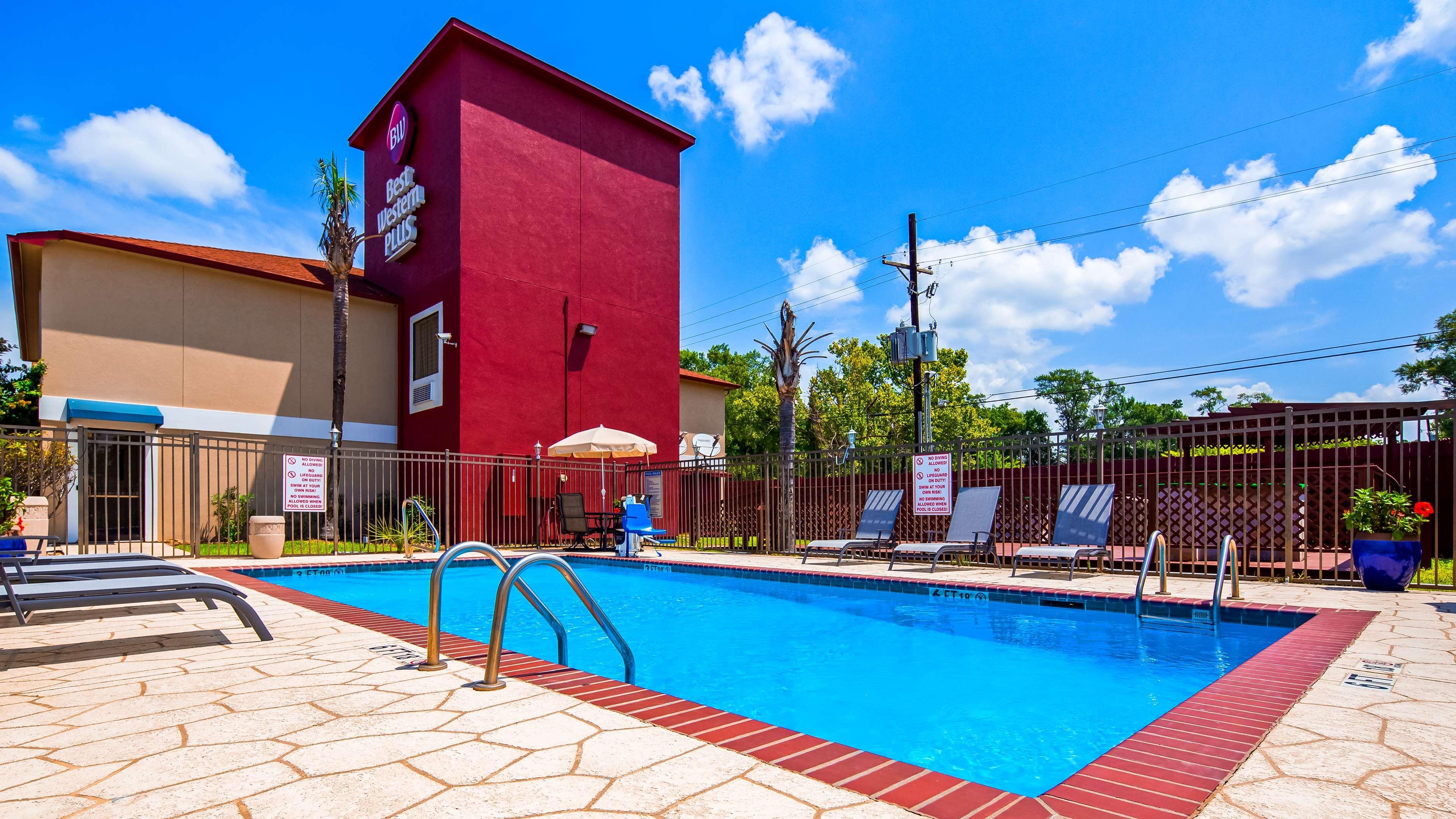Best Western Plus Orange County Vidor Exteriér fotografie