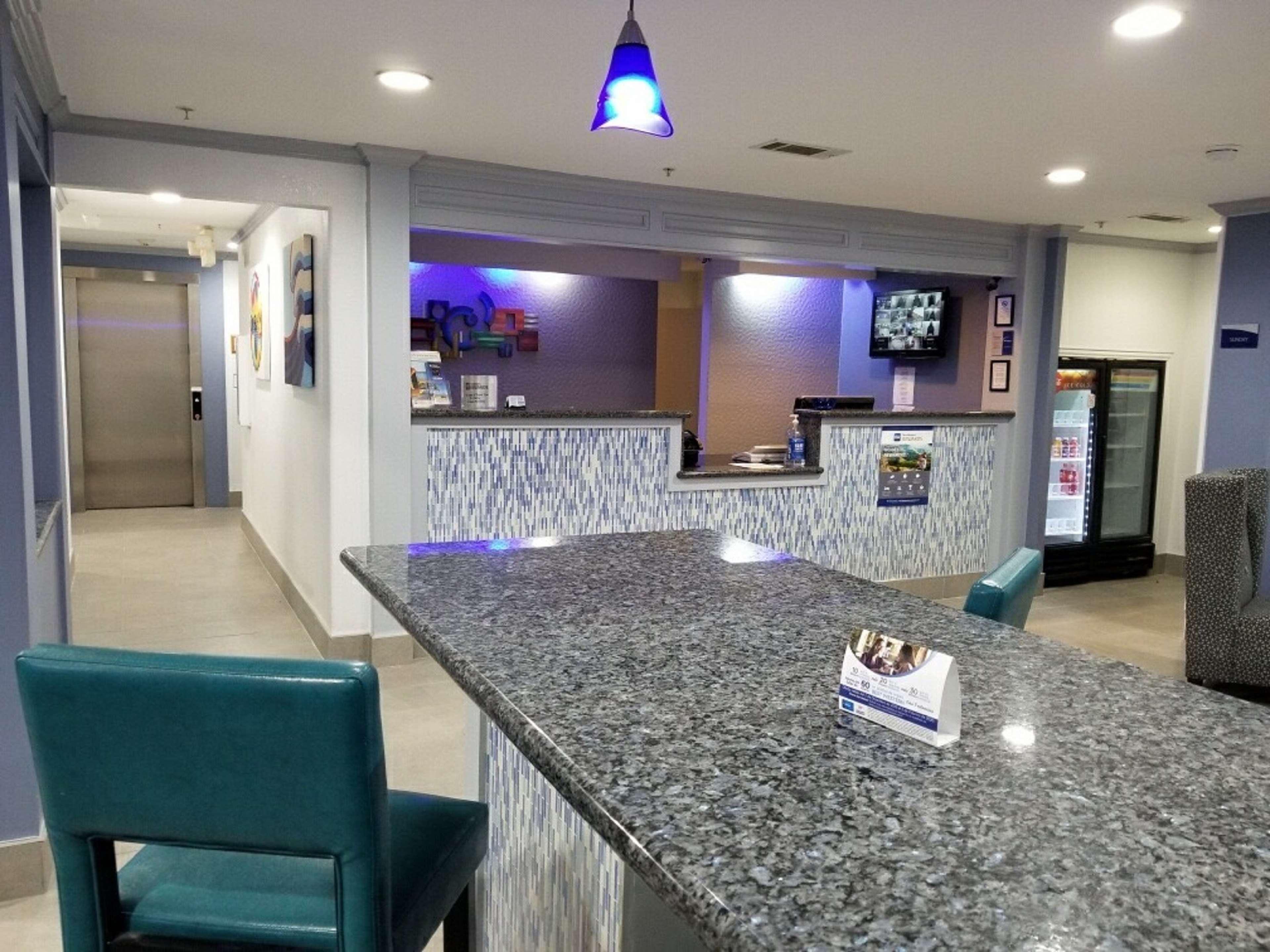 Best Western Plus Orange County Vidor Exteriér fotografie
