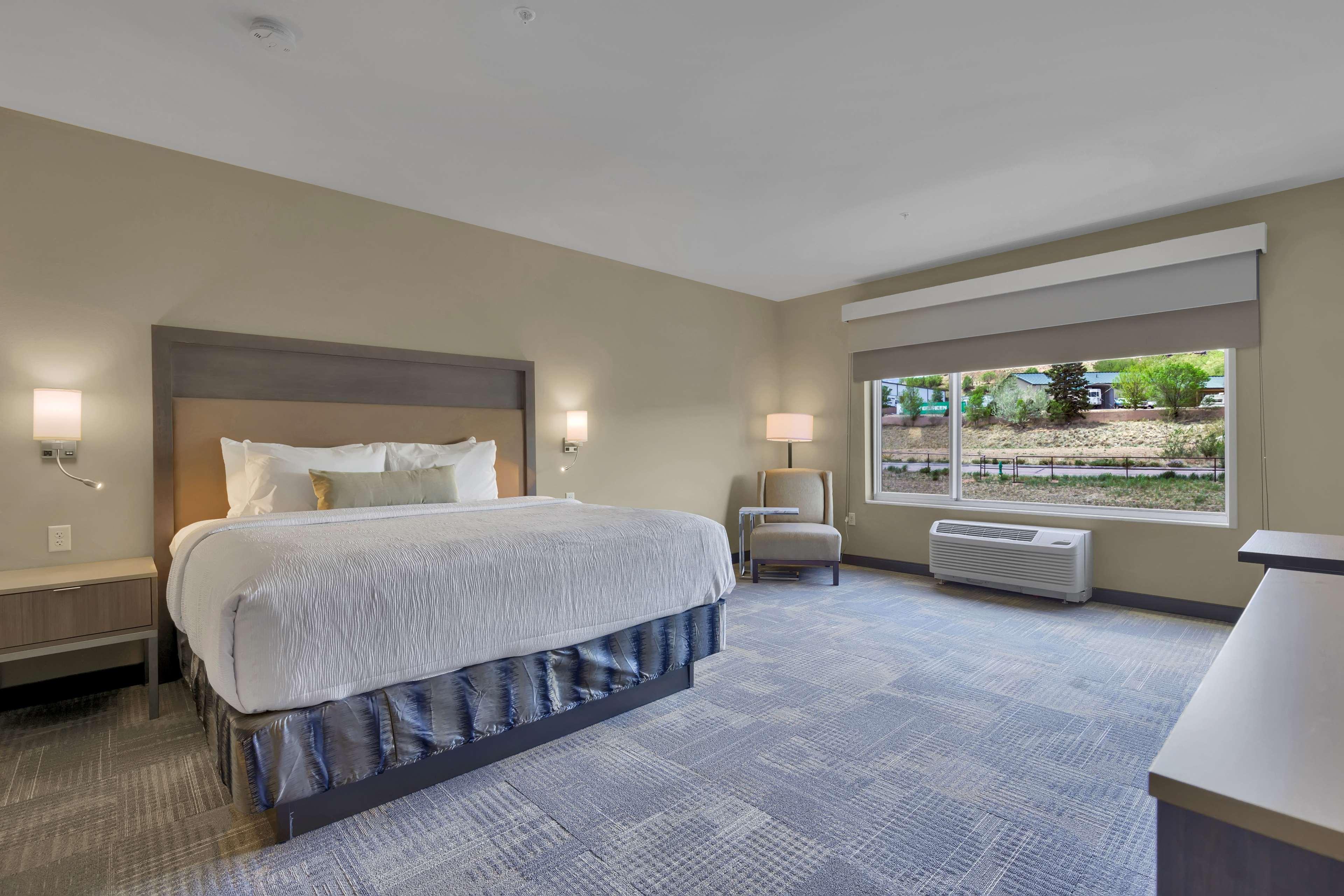 Best Western Plus Orange County Vidor Exteriér fotografie